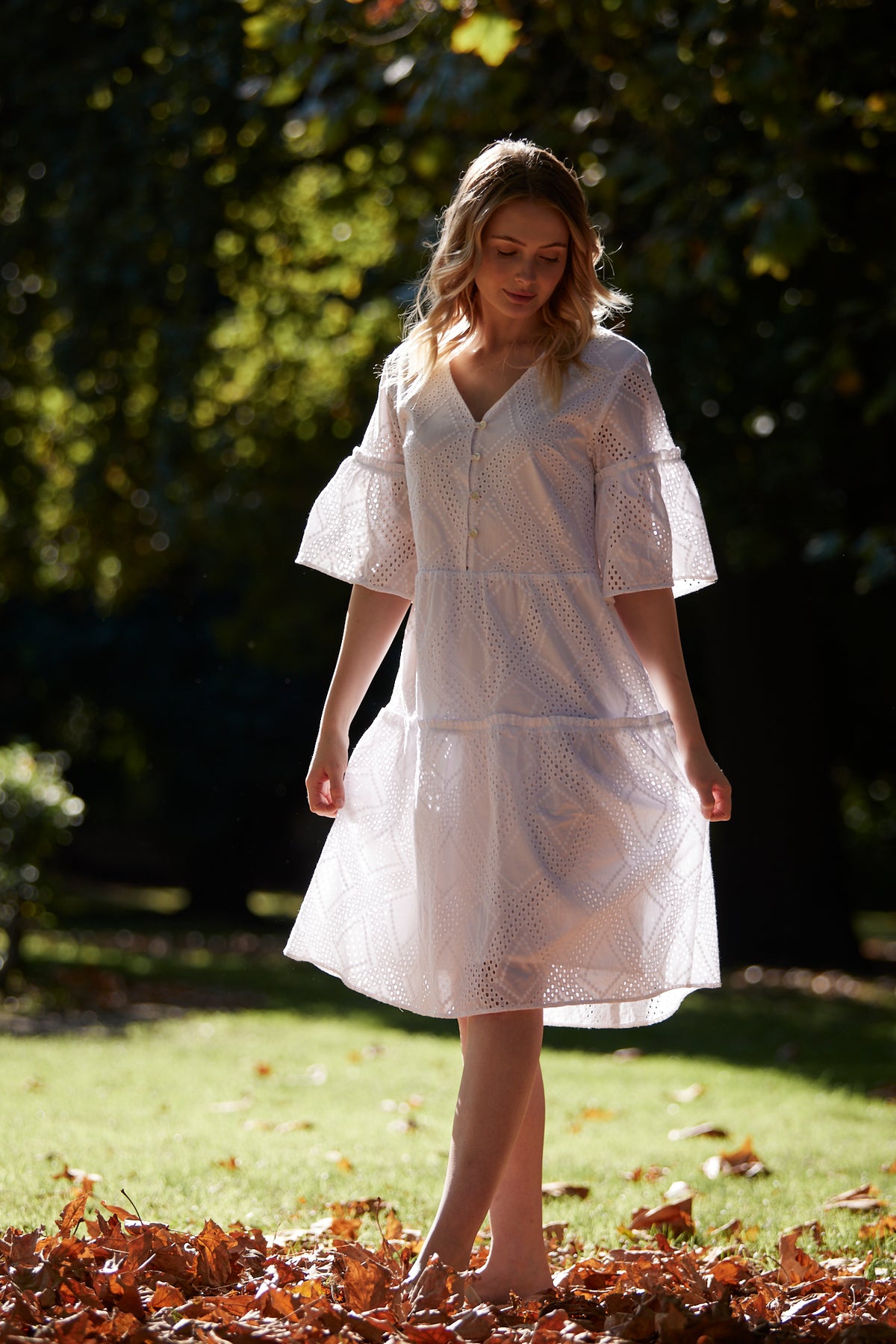 White broderie hotsell anglaise dress australia