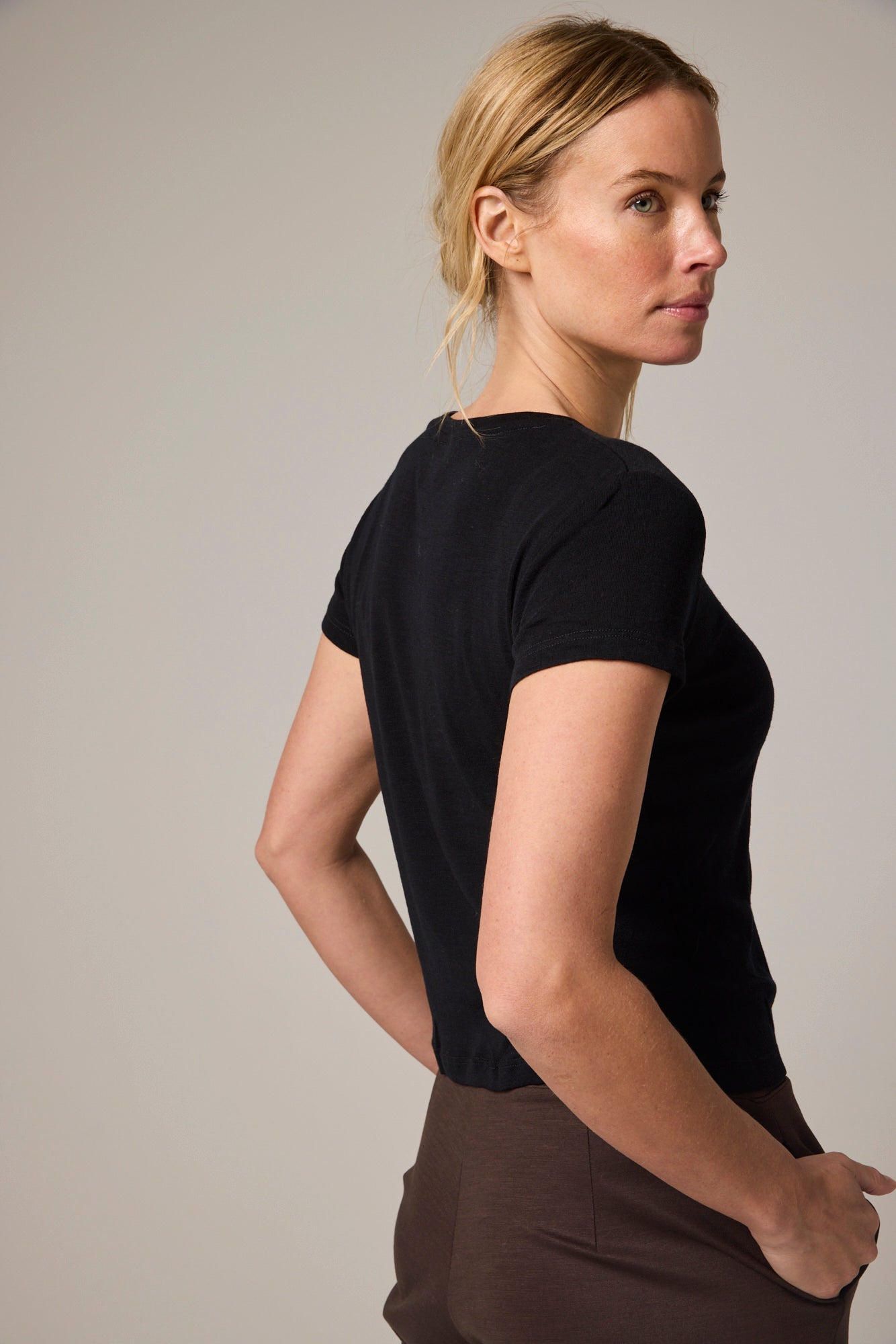 Mandalay Merino Wool Tee Black Night